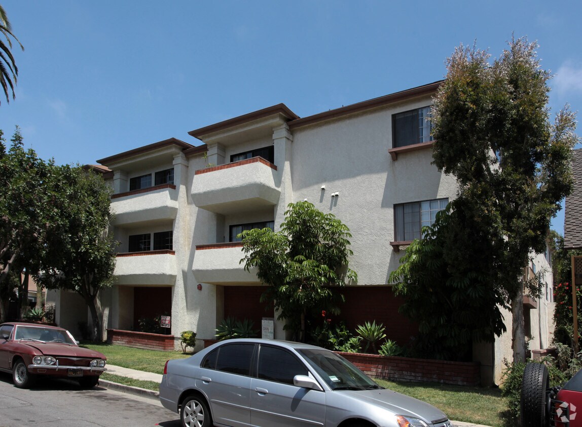 Foto del edificio - 1429 E Florida St