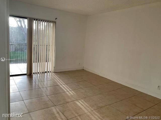 Building Photo - 2 br, 2 bath Condo - 183 Lakeview Dr