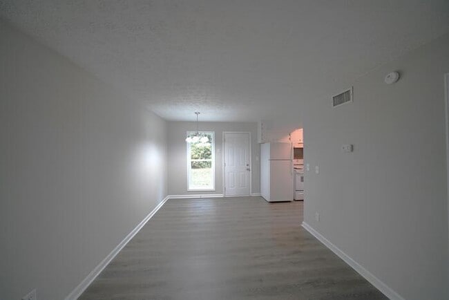Building Photo - 50 Walker Dr