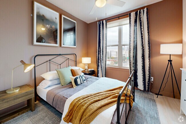 1BR, 1BA - 767SF - Bedroom - Ironworks on Fox