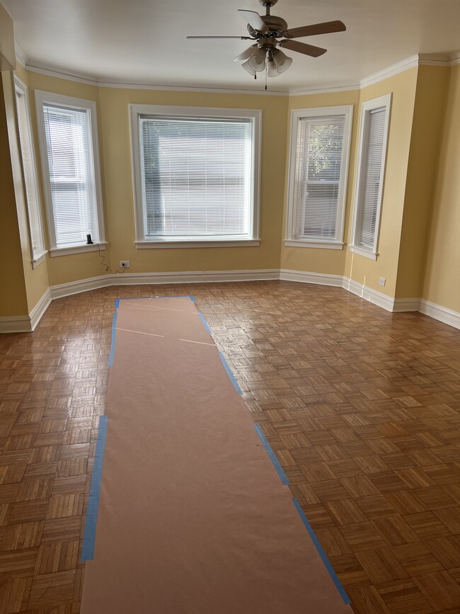 Living Room - 7829 S Essex Ave