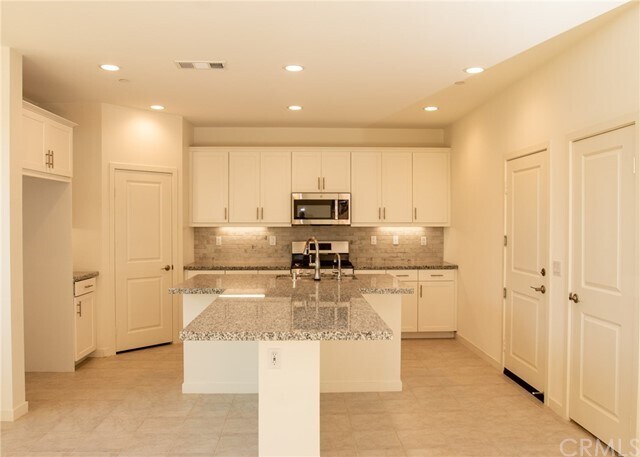 Foto del edificio - 2960 E Merritt Paseo