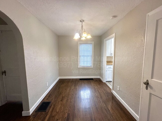 Foto del edificio - 2801 Kenmore Ave