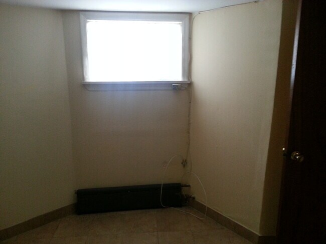 Foto del edificio - 310 Rich Ave