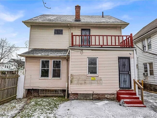 Building Photo - Bright and Spacious 3-Bedroom Home for Rent