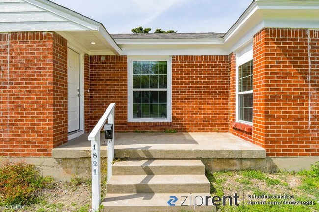 Foto del edificio - 2 br, 2 bath House - 1821 Somerset Ave, Da...