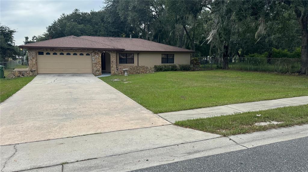 Foto principal - 1017 Beecher St