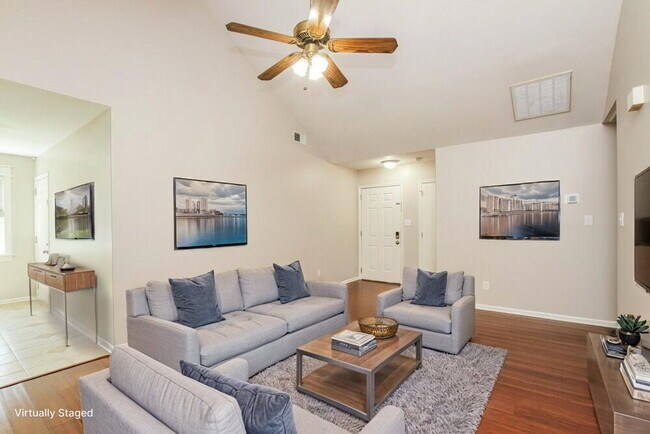 Foto del edificio - 12907 Silbury Ln