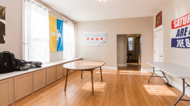 Foto del edificio - 1224 W Wrightwood Ave
