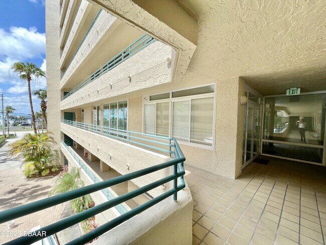 Foto del edificio - 4575 S Atlantic Ave