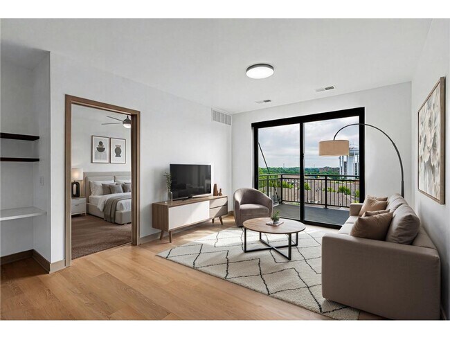 Foto del edificio - 640 Wisconsin Ave N