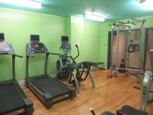 Foto del edificio - 2718 Hoyt Ave S