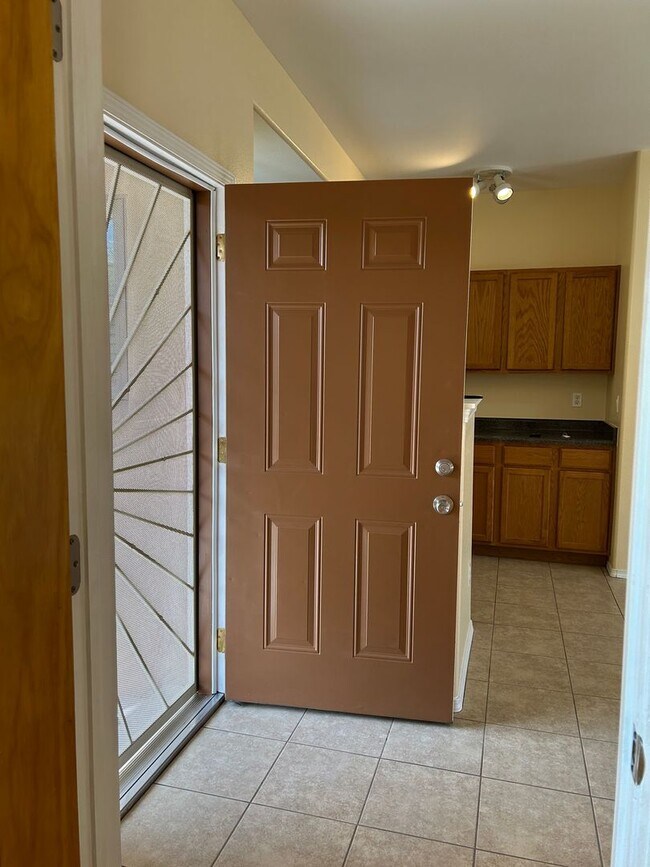 Foto del edificio - 7603 Mesa Del Oro Ln