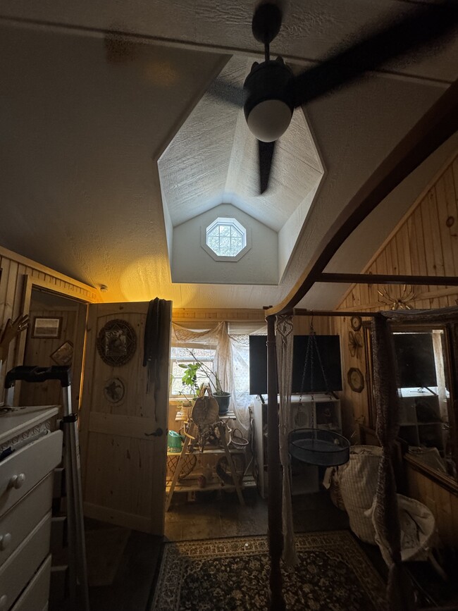 Building Photo - 11033 Tucker Run Rd