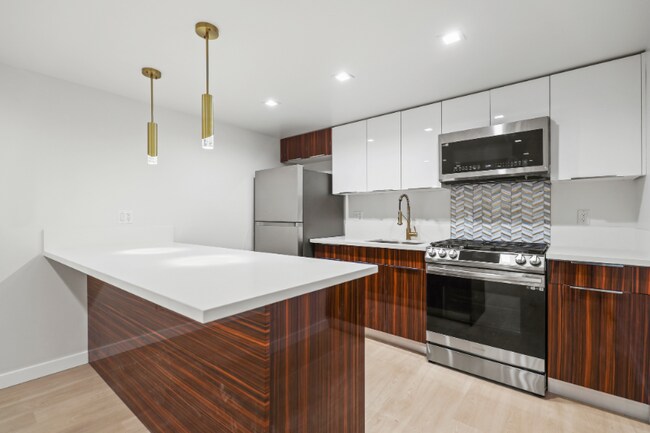 Foto del edificio - 410 Lucas Ave