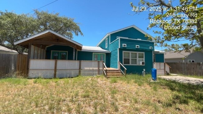 Building Photo - 216A Lazy Rd