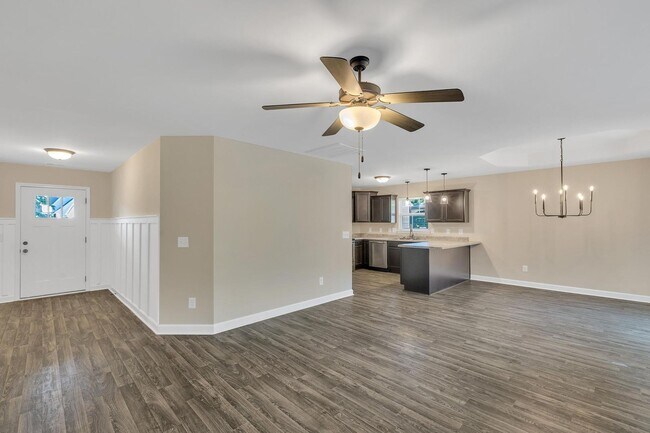 Building Photo - 630 Osprey Landing Dr