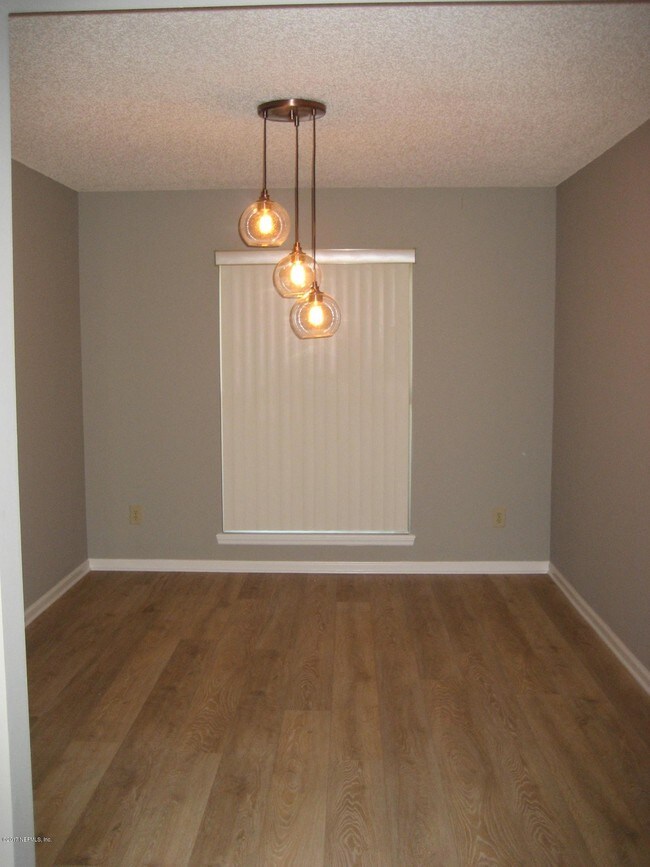 Building Photo - 4596 Crystal Brook Way