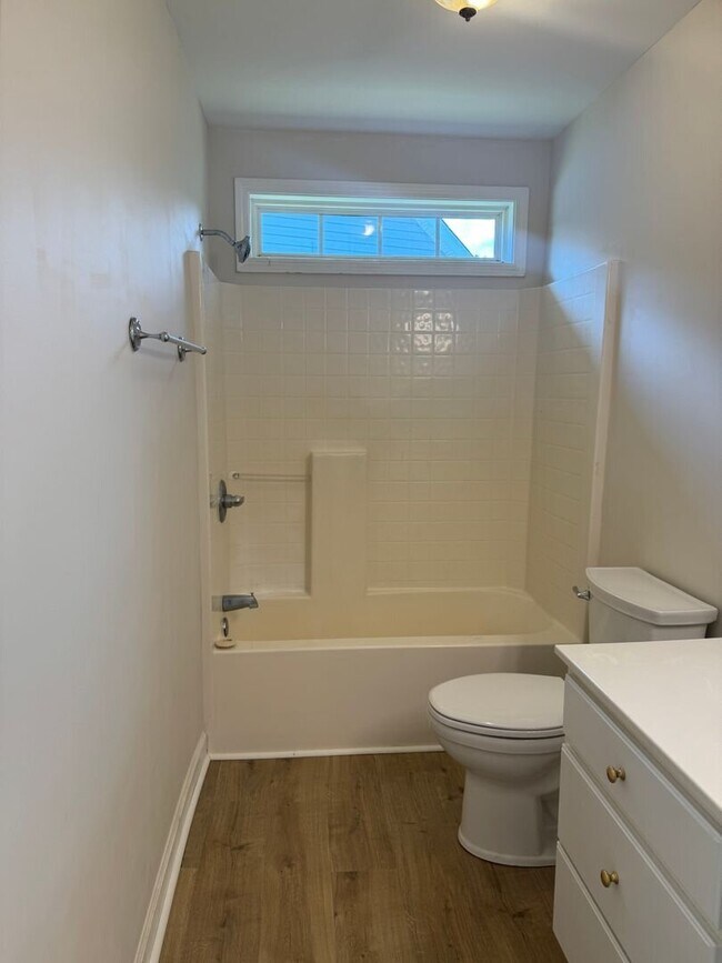Foto del edificio - Updated 3 bedroom