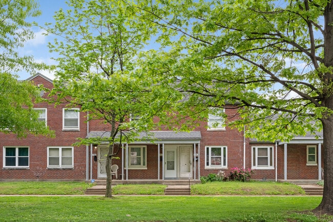 Foto del edificio - 1783 Algonquin Pkwy