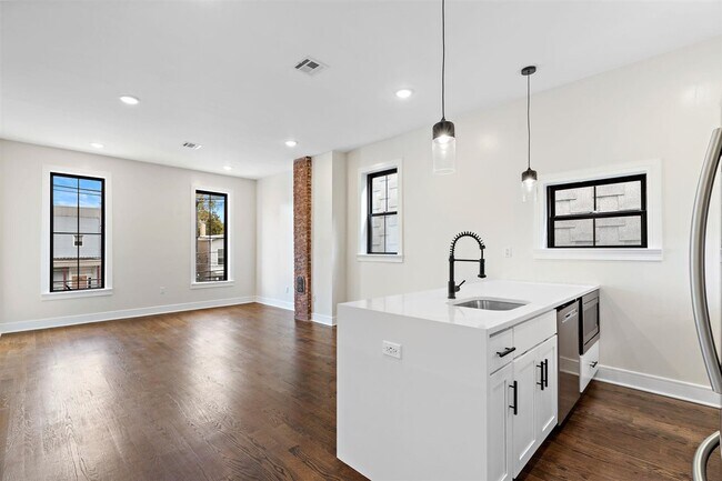 Foto del edificio - 133 Hutton St