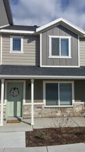 Building Photo - 207 N 680 E
