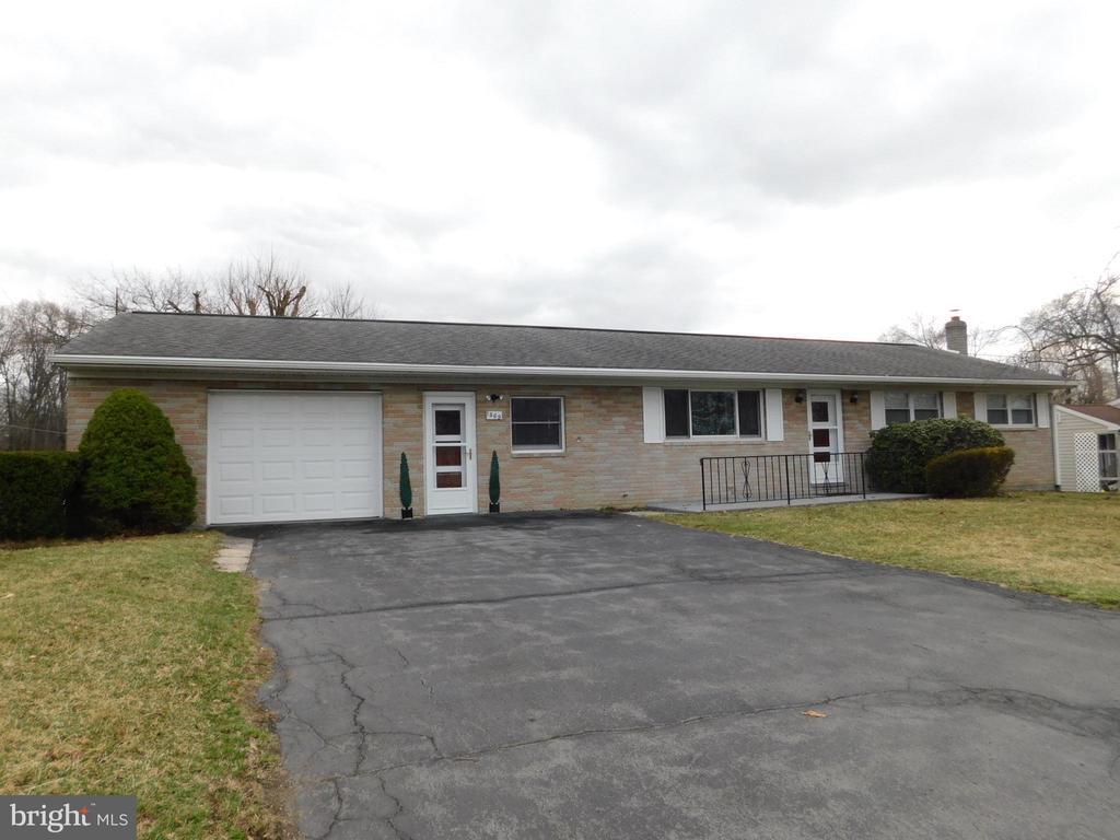 Primary Photo - 1569 Frank Rd