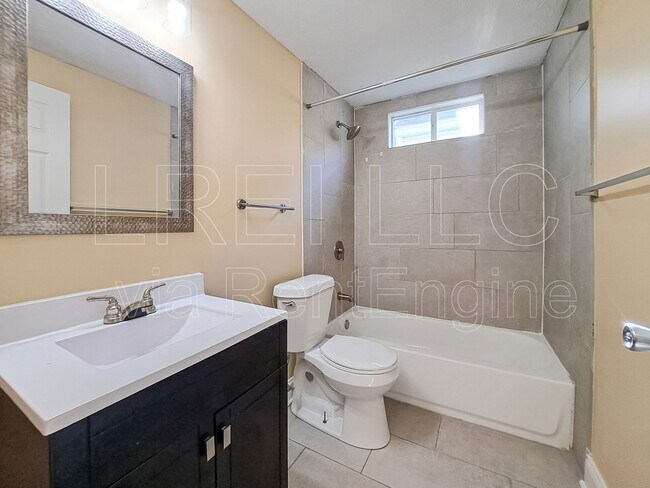 Foto del edificio - 2751 Alford Ave