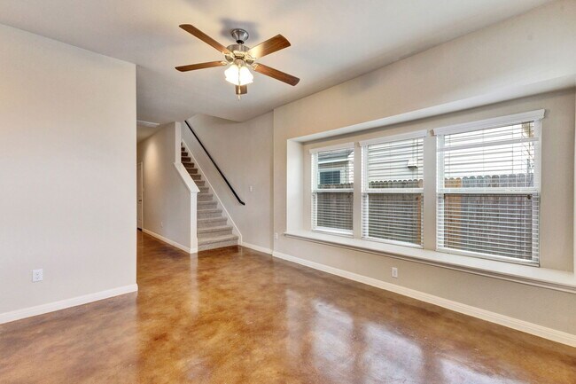 Foto del edificio - 4519 Esper Ln