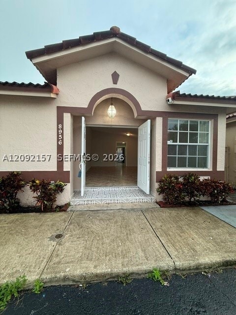 Building Photo - 8956 NW 120th St