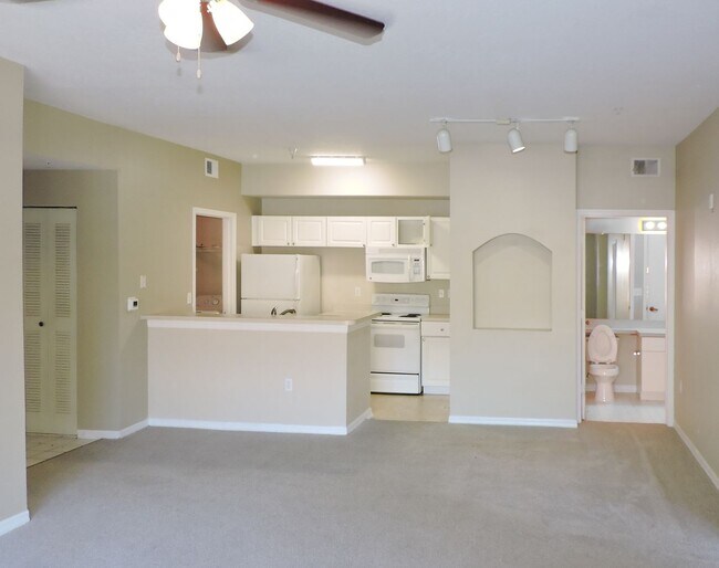 Foto del edificio - 1 bd /  1 ba condo at The Palms Club community