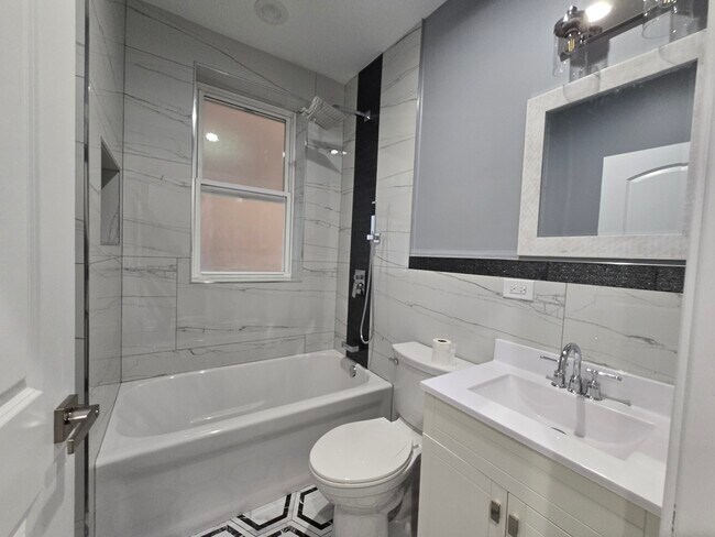 Foto del edificio - 4524 N Central Park Ave