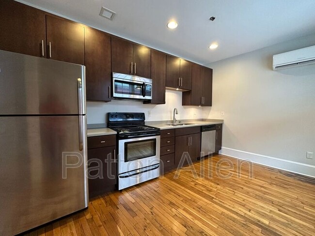 Building Photo - 444 Haywood Rd