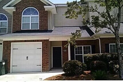 Building Photo - 102 Kendal Ct