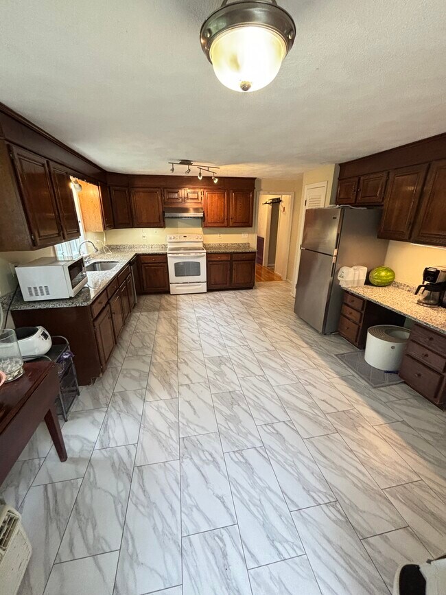 Foto del edificio - 5 Freeman Cir
