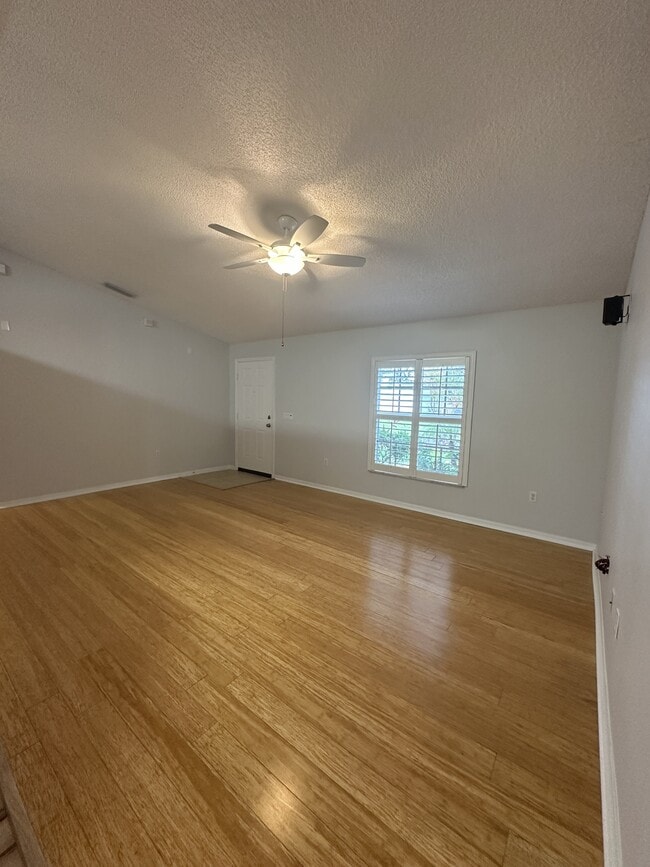Foto del edificio - 278 Butler Ave NE