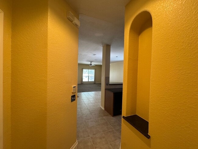 Building Photo - Move-In Ready 3-Bedroom Home Near the San Antonio Medical Center