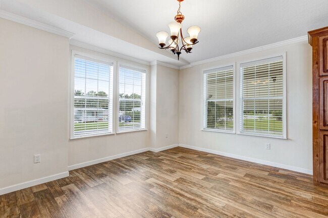 Foto del edificio - ** HENDERSON CREEK PARK ** 3 BED / 2 BATH ...