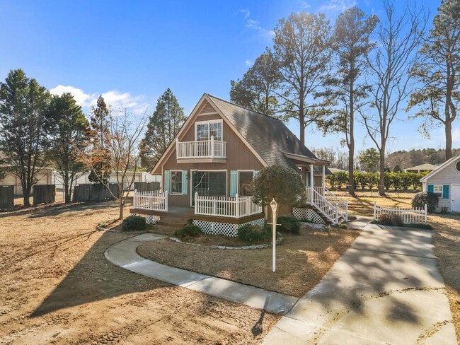 Building Photo - 4984 HWY 264