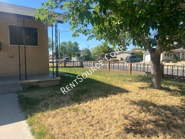 Building Photo - 45545 Fig Ave