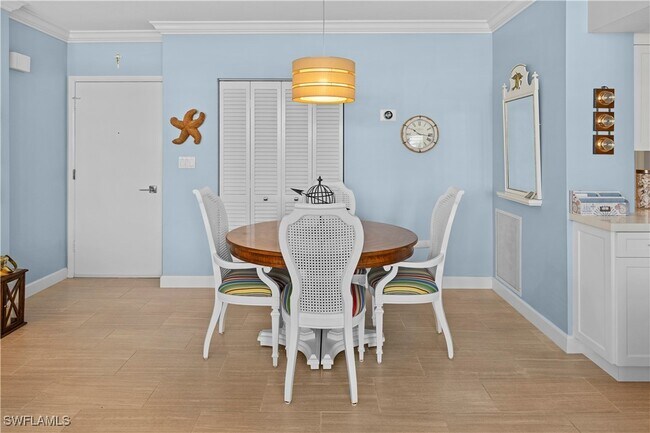 Foto del edificio - 240 Seaview Ct