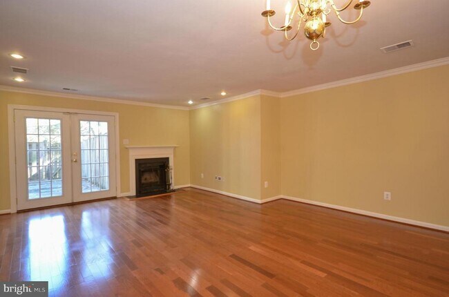 Foto del edificio - 166 Crossbow Ln