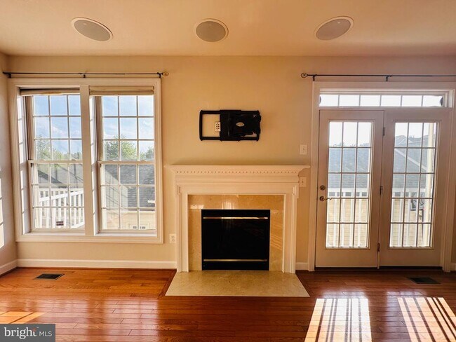 Foto del edificio - 12117 Pond Pine Dr
