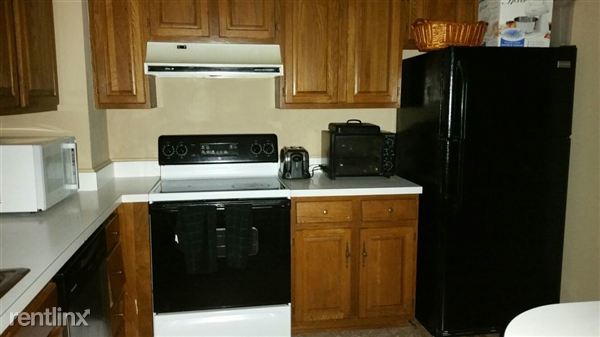 Building Photo - 14838 London Ln