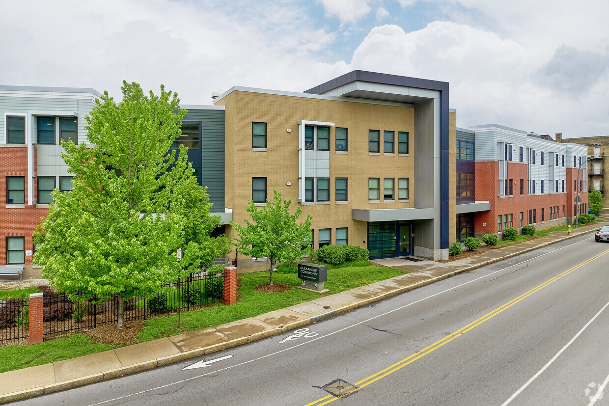 Foto principal - Alexander Street Apartments