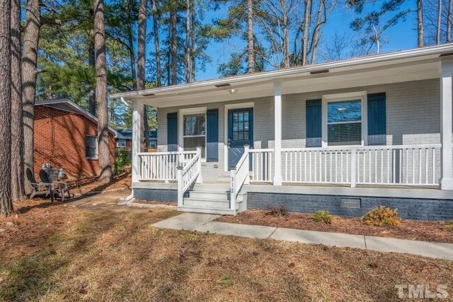 Building Photo - 312 W Park St