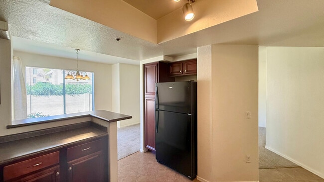 Foto del edificio - 4925 E Desert Cove Ave