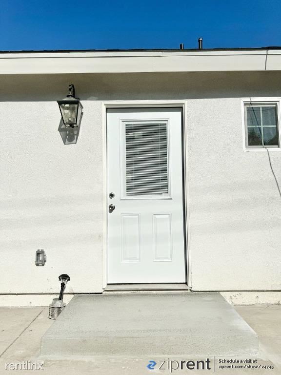 Building Photo - 1 br, 1 bath House - 14028 Rexwood Avenue,...