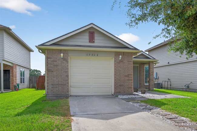 Building Photo - 17314 Blackstone Trails Dr