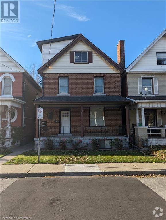 Building Photo - 333 Emerald St N